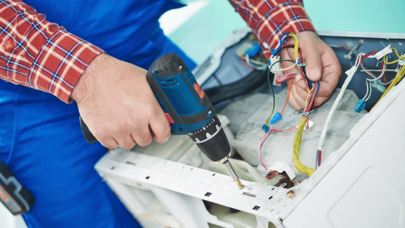 Bala Gorenje Gorenje çamaşır makinesi kart tamiri – Su almama arızası orijinal parça ile giderildi. - Teknik servis örneği
